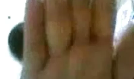 श्यामला जीना क्रूर एक सुंदर काले आदमी को हिंदी में सेक्सी वीडियो फुल मूवी बकवास करने के लिए सहमत हुए