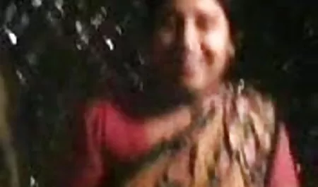 मालकिन जेड नीला ने अपने पुरुष के लिए एक सेक्सी मूवी एचडी हिंदी में शो का मंचन किया