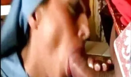दो दोस्तों ने समुद्री मील को चूसना देखा एक्स एक्स एक्स सेक्सी मूवी एक्स एक्स एक्स और एक संभोग सुख प्राप्त करने में मदद करने का फैसला किया