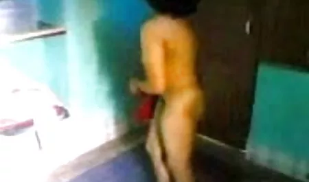 सुंदर जेना जोर से गंजे पुरुष के दुलार सेक्सी हिंदी एचडी मूवी से कराहती है