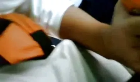 परिपक्व सेक्सी माँ अपने सौतेले बेटे के लिए एक मोटी मुर्गा बेकार है सेक्सी पिक्चर हिंदी मूवी