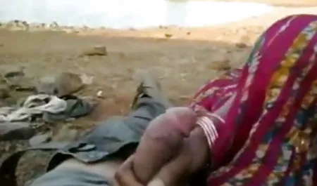 बट प्लग के साथ पतला बेब होली हेंड्रिक्स सेक्सी मूवी वीडियो में सेक्सी गुदा गड़बड़ हो जाता है
