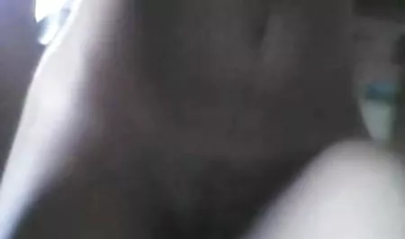 मीठी लड़कियों को एक सफेद सोफे पर बकवास सेक्सी मूवी एचडी हिंदी में