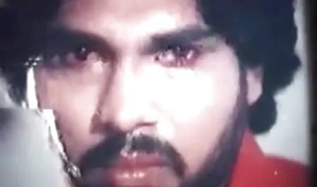 गोरे नर ने अपने मोटे लंड को गेंदों पर एक गर्म लैटिना के हिंदी में सेक्सी मूवी एचडी मुँह में लगाया
