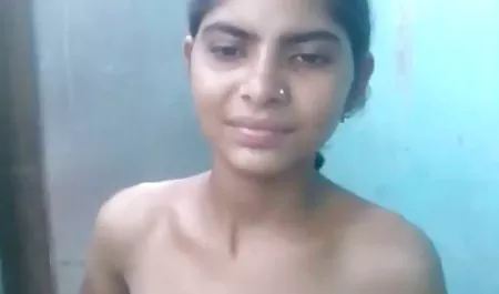 भावुक busty सौंदर्य एक बड़ा मुर्गा बेकार है और एक काले आदमी के साथ गुदा में फुल हिंदी सेक्सी मूवी अफवाह है