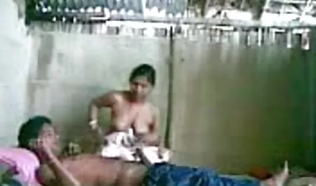 प्यारा आदमी सेक्सी मूवी हिंदी सेक्सी मूवी सेक्सी नीचे पहनने के कपड़ा में रेड इंडियन सुंदरता fucks