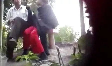 सींग का बना दोस्त कठिन उसके मुंह में एक पतली युवा सेक्सी मूवी वीडियो हिंदी लड़की fucks