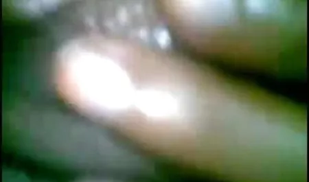 युवा, busty बेब भगशेफ को उत्तेजित करता है सेक्सी मूवी हिंदी और गड़बड़ हो जाता है