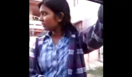 फुलाया लड़का अपने प्यारे सुनहरे बालों को सेक्सी वीडियो फुल मूवी धारण करता है जबकि उसका दोस्त उसे चोदता है