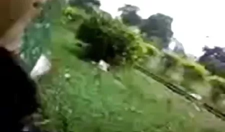 एक युवा जोड़े ने अपने सेक्स को कैमरे पर लेने हिंदी सेक्सी फुल मूवी का फैसला किया
