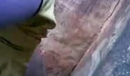दो खूबसूरत चुचियों को सहलाया चूत वीडियो सेक्सी हिंदी मूवी ने