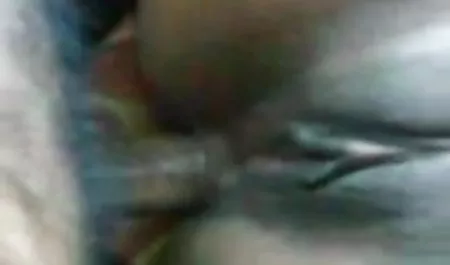 गोरा सेक्सी हिंदी मूवी वीडियो में अपने पुराने पड़ोसी को डिक चूसा