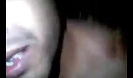 एक दुकान मूवी एचडी सेक्सी में Saleswoman एक डिक बेकार है