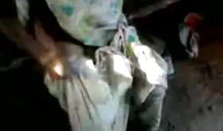 भावुक युवा समलैंगिकों ने एक बड़े गर्म गैंगबैंग की सेक्सी फिल्म फुल एचडी फिल्म व्यवस्था की