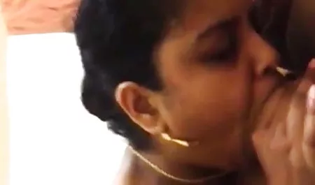 Twink दो दोस्तों में बेकार सेक्सी सेक्सी हिंदी मूवी है
