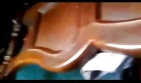 रोमांटिक माहौल, एक बॉलीवुड सेक्सी हिंदी मूवी संभोग सुख प्राप्त करने के लिए कैसे?