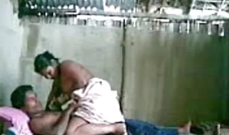 दो सेक्सी, सेक्सी वीडियो एचडी मूवी सेक्सी महिलाओं के साथ एक पंप काले बकवास