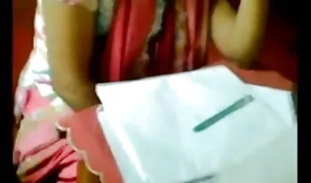 सुंदर उभयलिंगी महिलाएं आसा अकीरा हिंदी मूवी फिल्म सेक्सी और दाना डेमंड को त्रिगुट मिलता है