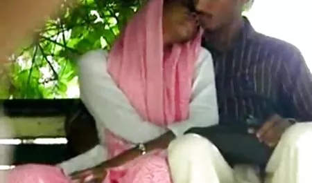 टेनना ट्रम्प दो पुरुषों के सेक्सी वीडियो एचडी मूवी हिंदी में गर्म पंजे में गिर गई