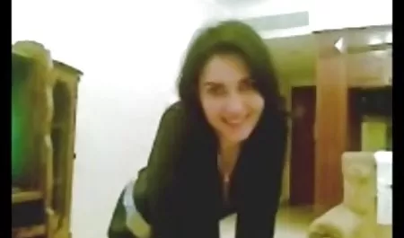 रेड इंडियन बेब एक टोस्ट मुर्गा बेकार है और एक हिंदी में सेक्सी पिक्चर मूवी गंजा पुरुष द्वारा गड़बड़ हो जाता है
