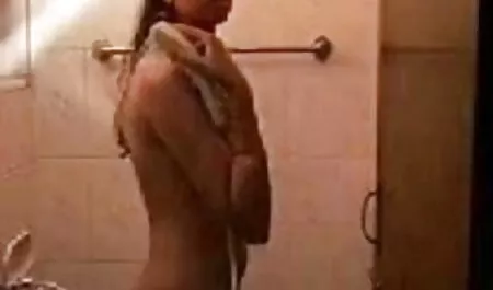 गोरा जेमी एले बेकार और हिंदी में फुल सेक्स मूवी निगल सह