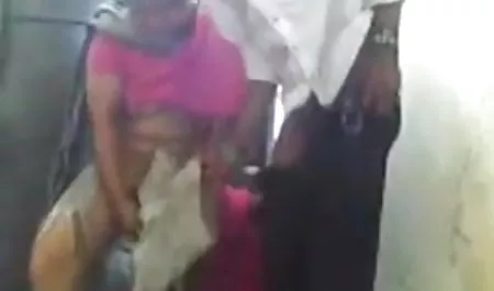 निक्की बेंज बड़े स्तनों पर गर्म सेक्सी मूवी इन हिंदी शुक्राणु लेती है