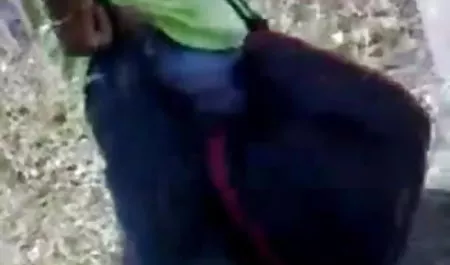एक मोटी मुर्गा के साथ दो सुंदर sluts सेक्सी फिल्म फुल एचडी में और एक आदमी